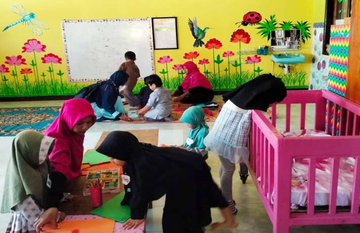 BERMAIN SEHARI BAGI CALON ANAK DIDIK BARU